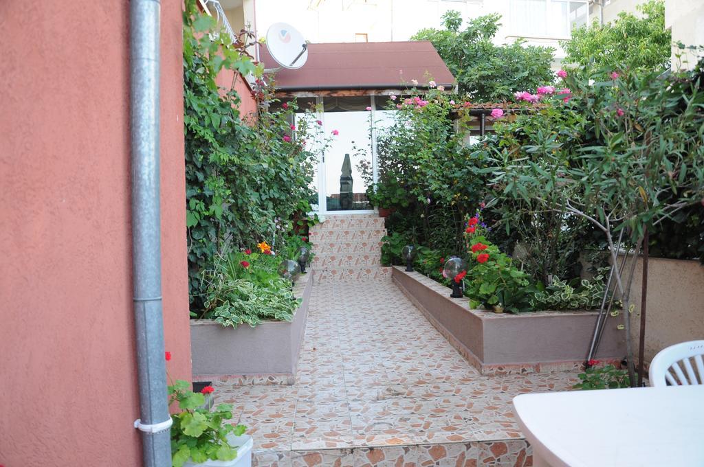 Hotel Babeva Szveti Vlasz Kültér fotó